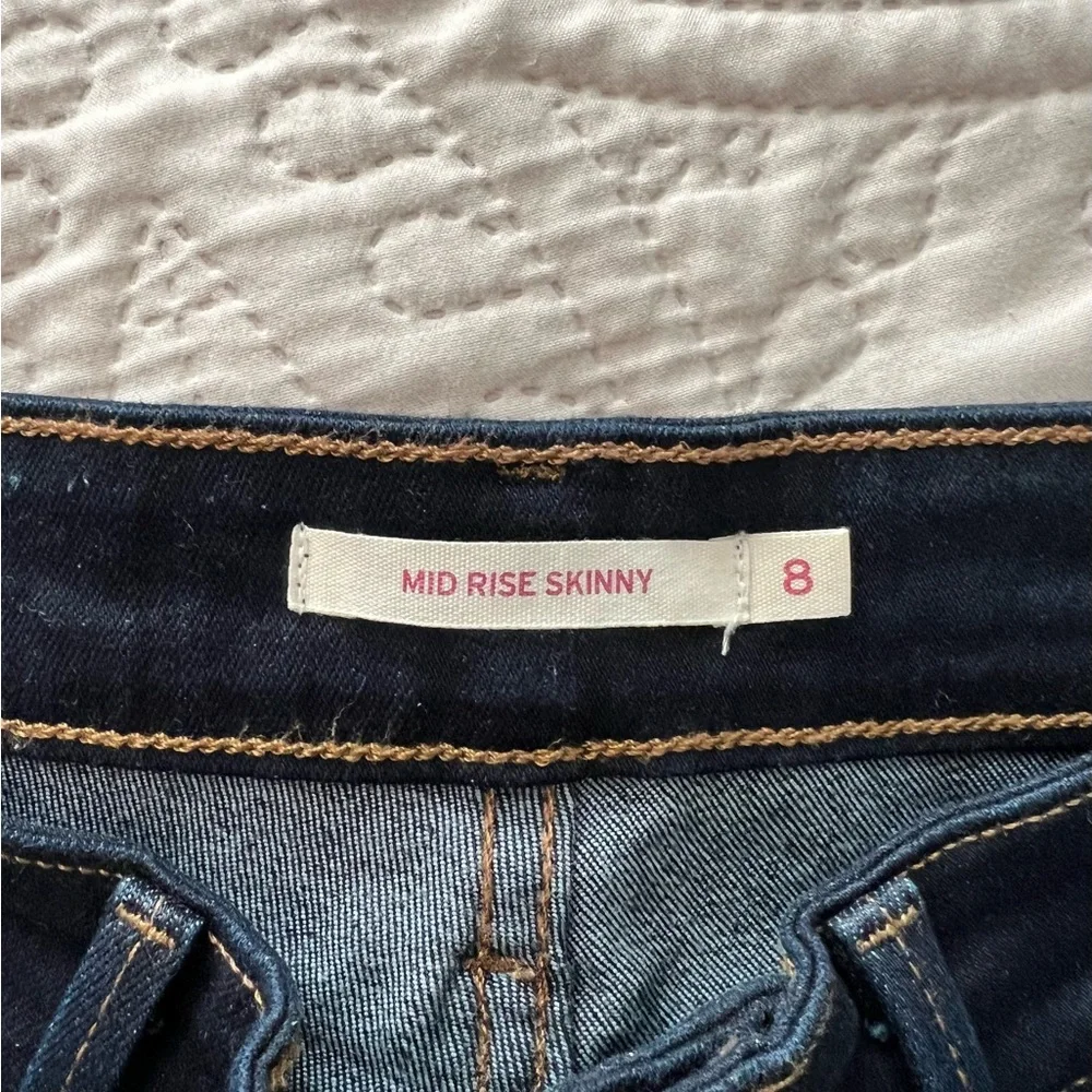 Levi’s Mid Rise Skinny Jeans - Picture 5 of 6